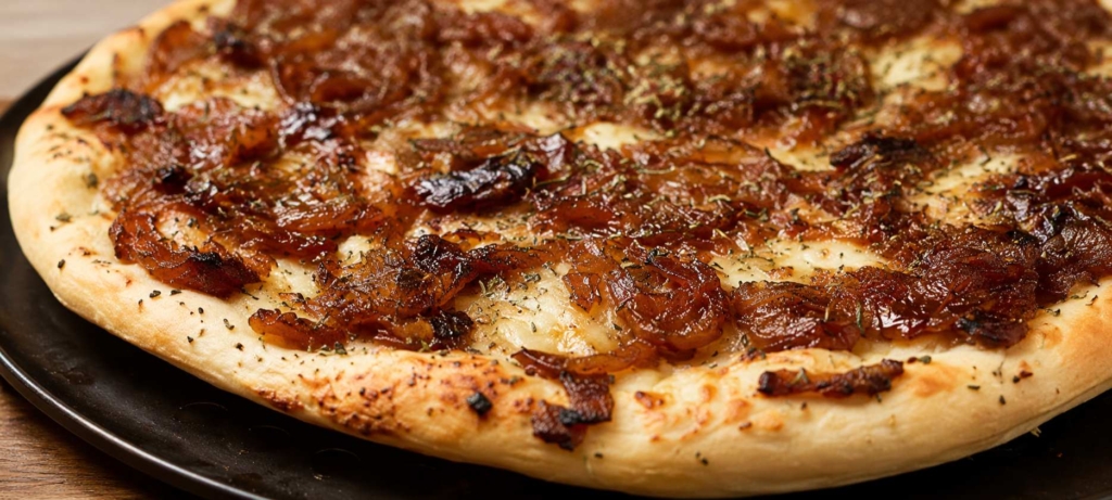 Grilled caramelized pizza.