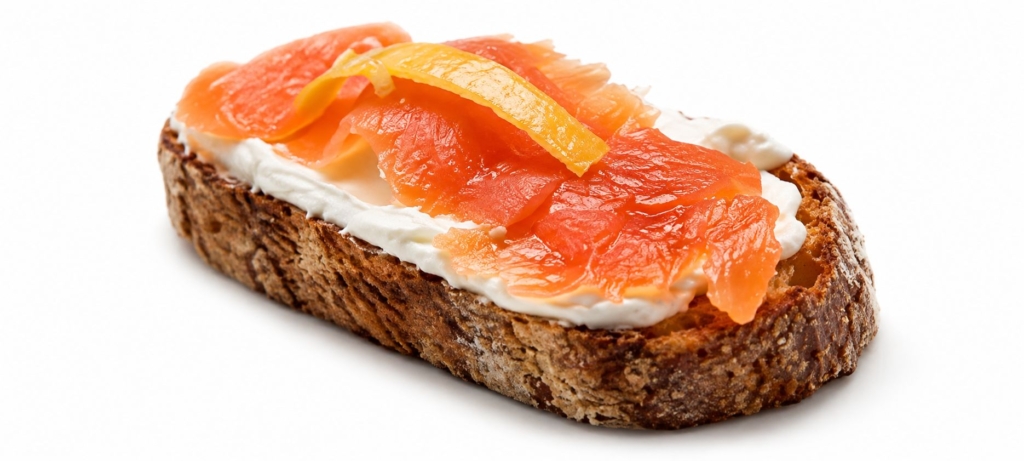 Horseradish cream sauce on toast with lox.