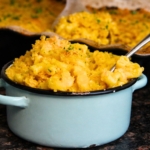 Smoked mac and cheese in a blue bowl
