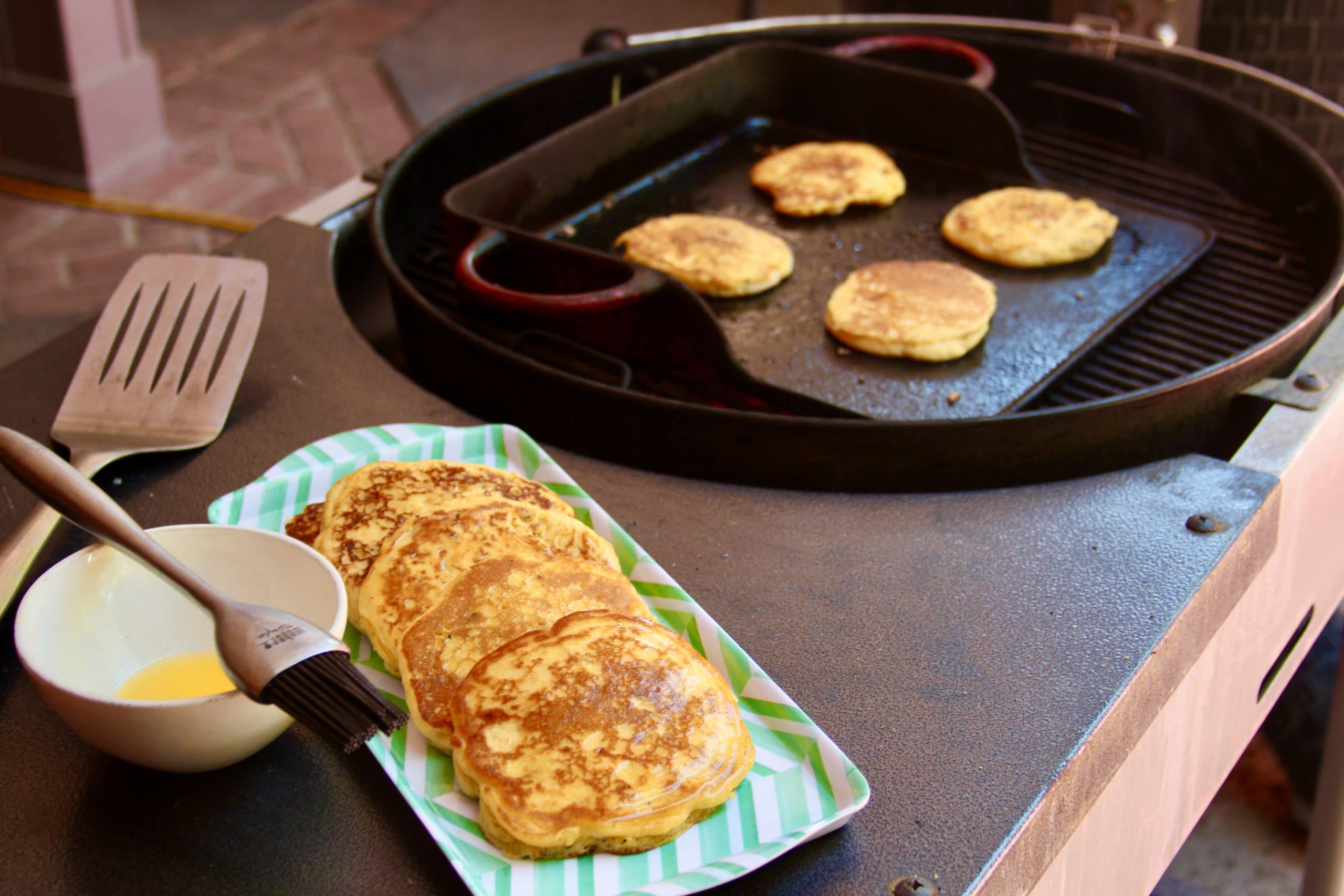 Griddle corn cakes