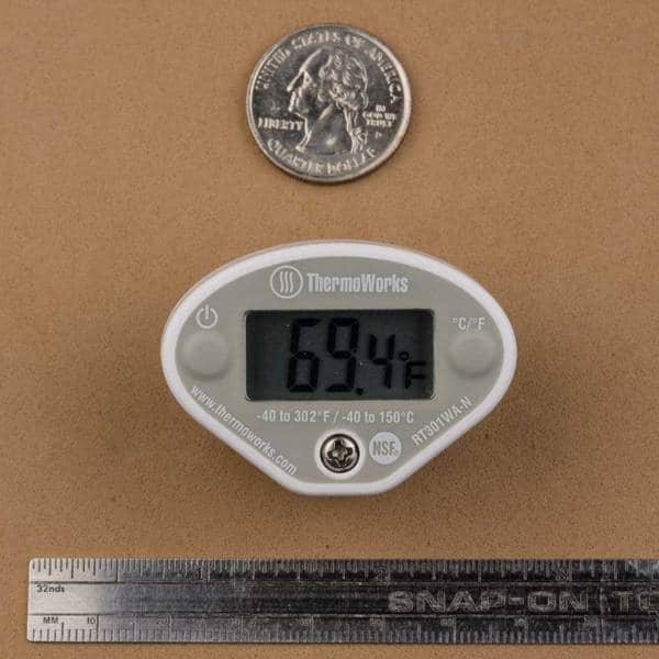 ThermoWorks Super-Fast Pocket Thermometer w/ Cal Adjust RT301WA