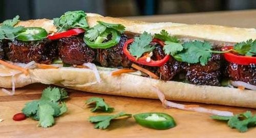 Recipes: Burnt end chili and pork belly flatbread