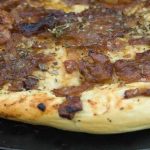 caramelized onion pizza