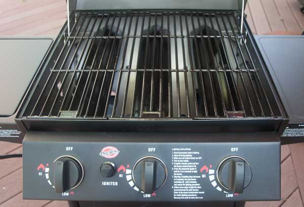 Necessities pris råd Char-Griller Grillin' Pro Gas Grill Review