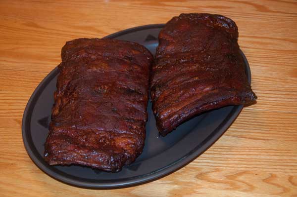 https://amazingribs.com/wp-content/uploads/2020/10/masterbuilt-thermotemp-xl-ribs.jpg