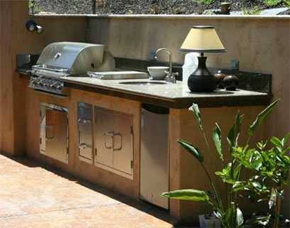 outdoor kitchen