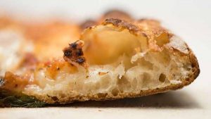 pizza crust cross section