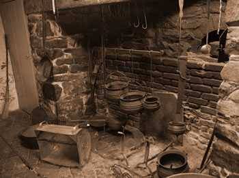 colonial kitchen