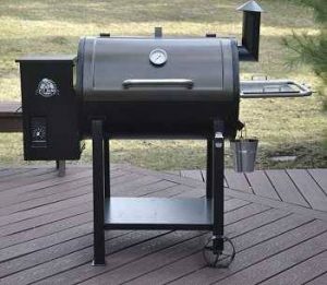 Pit Boss 820 Deluxe Pellet Grill