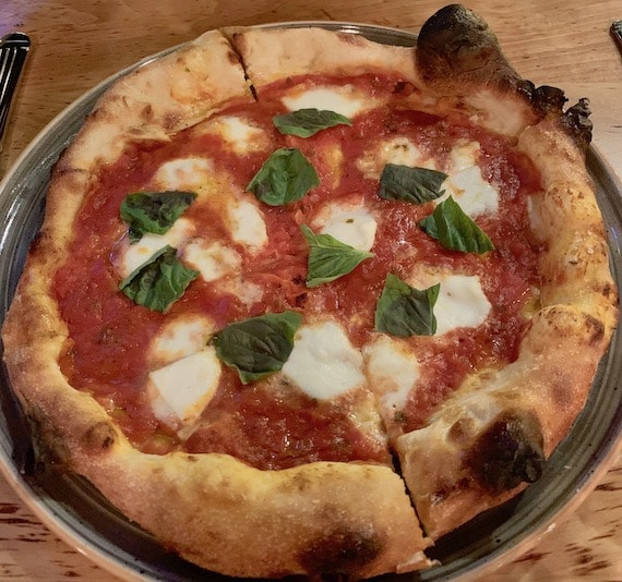 pizza Margherita