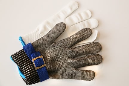 Cleanpower (4544) Safety Cut Proof Stainless Steel Metal Mesh Butcher Glove