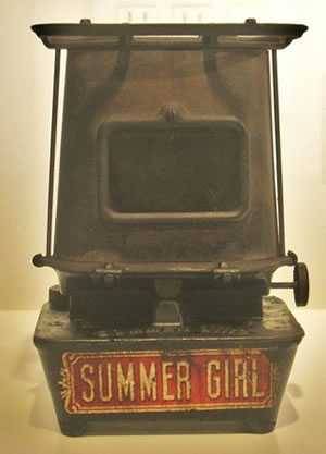 Summer Girl Lamp Stove