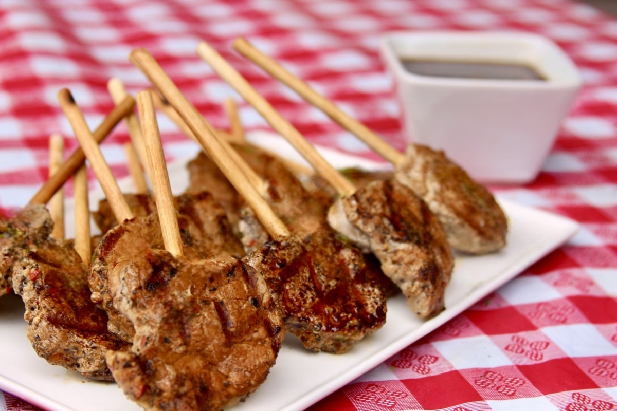 pork tenderloin lollipops with dipping sauce.