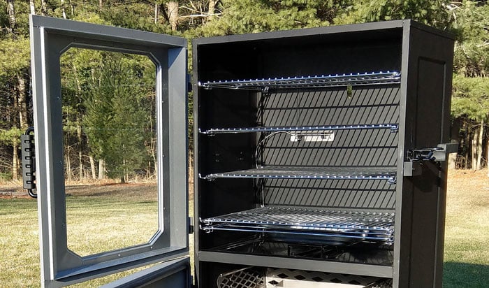 https://amazingribs.com/wp-content/uploads/2021/12/masterbuilt-dc-smoker-door-open.jpg