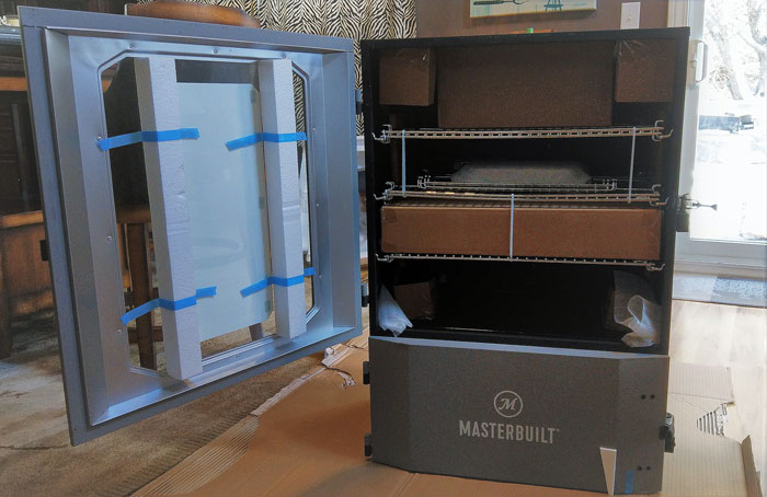 Masterbuilt Digital Charcoal Smoker unpacking