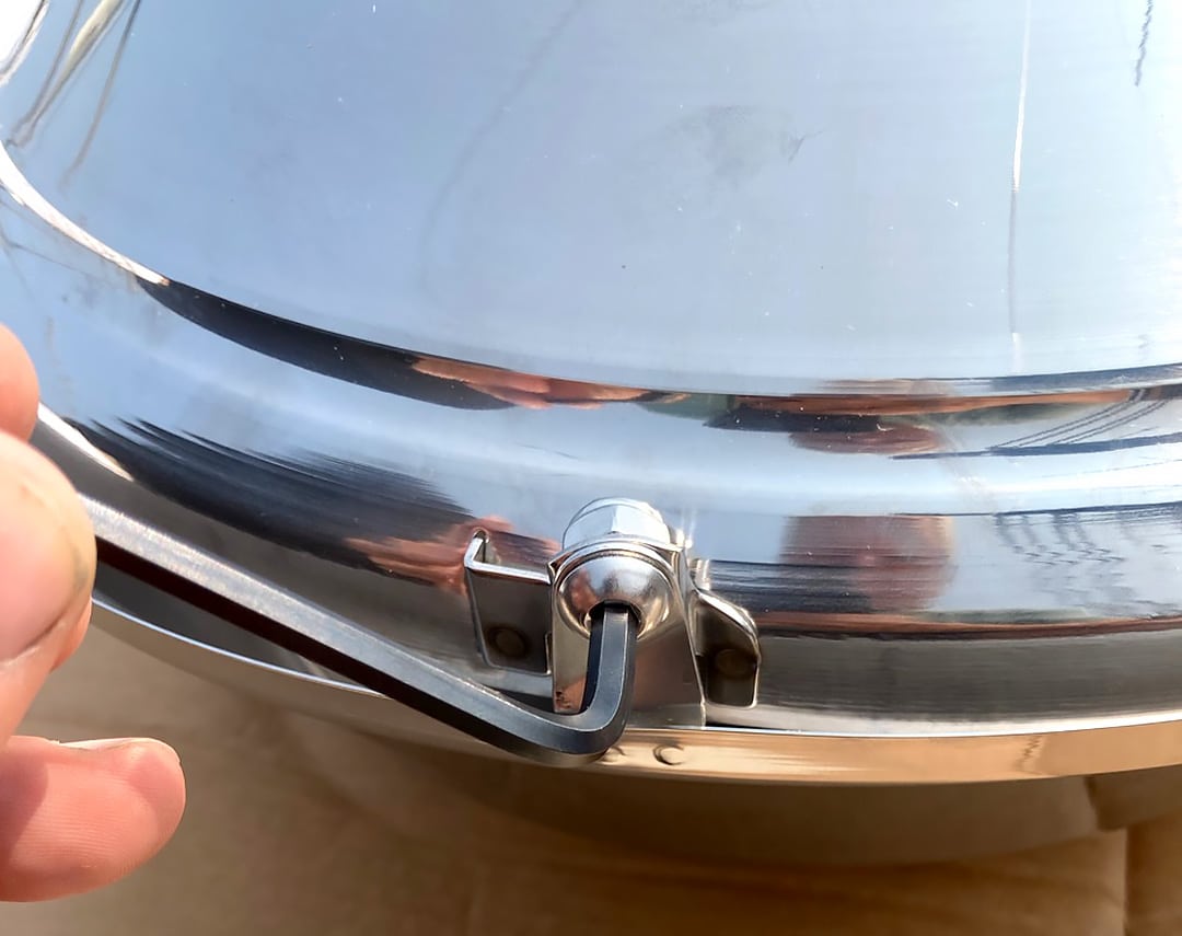 Magma Marine Grill lid