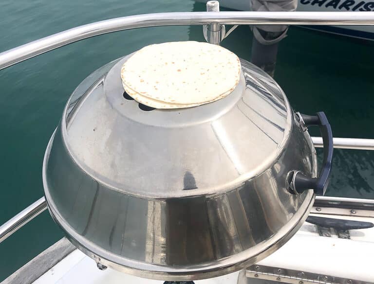 Magma Party Size Marine Kettle Gas Grill Reviewed And Rated