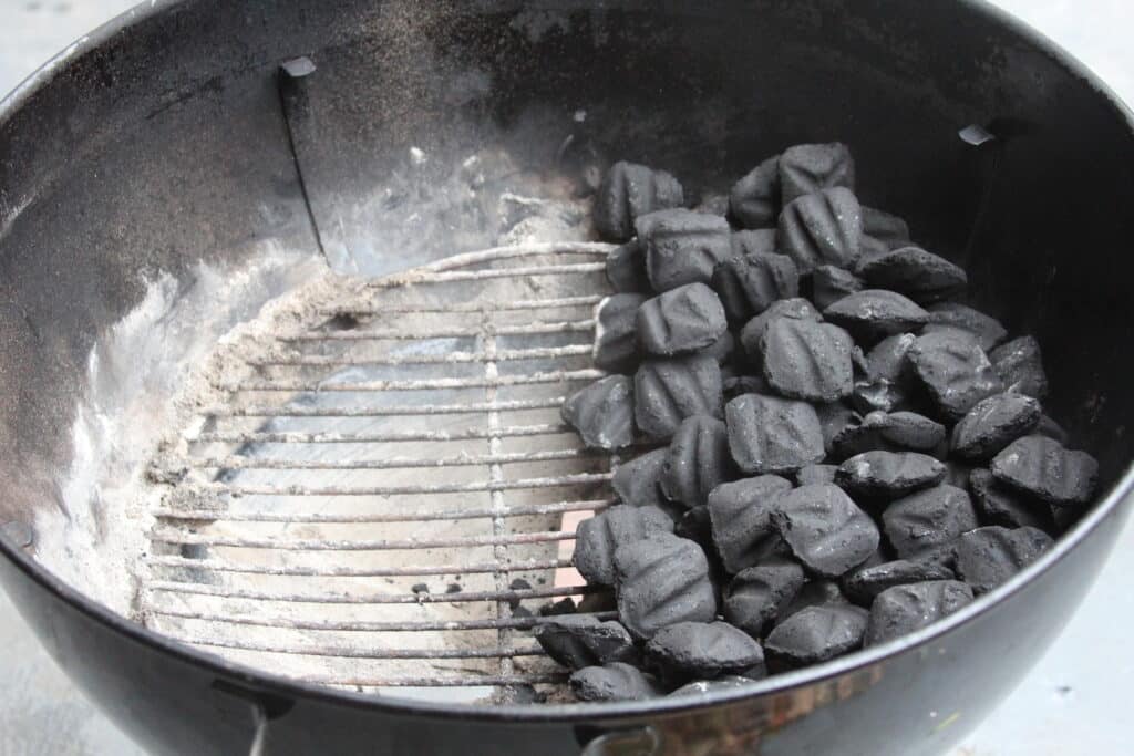 charcoal setup for 2-zone grilling.