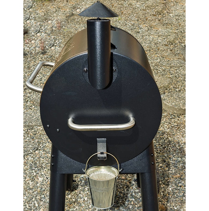 Traeger Pro 22 grease bucket