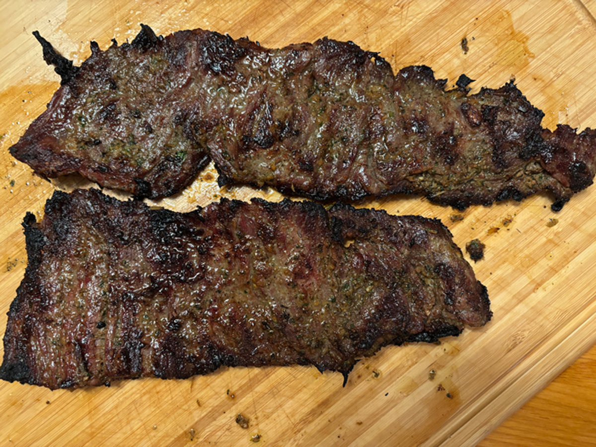 Ninja FlexFlame skirt steak