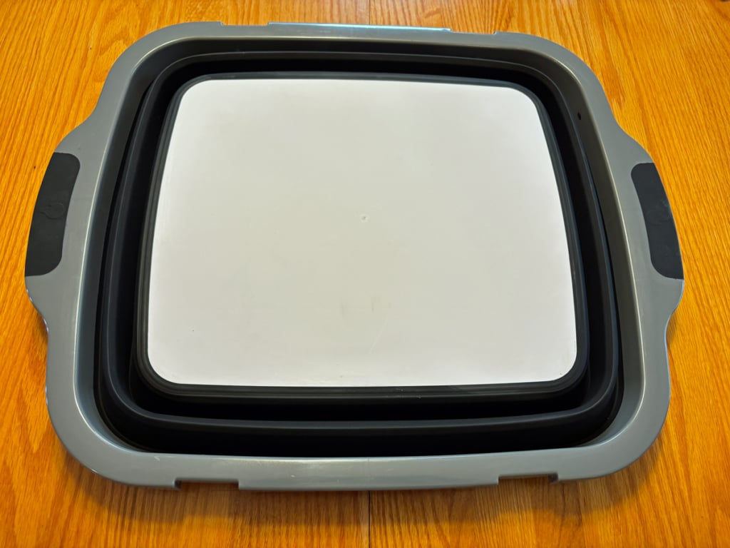 Drip EZ cutting board