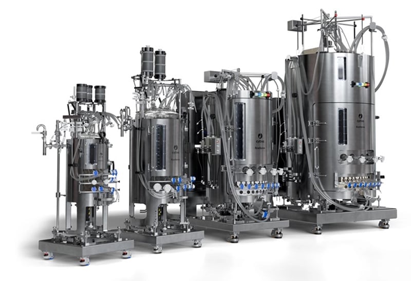 Several machines with pipes and wires

AI-generated content may be incorrect.