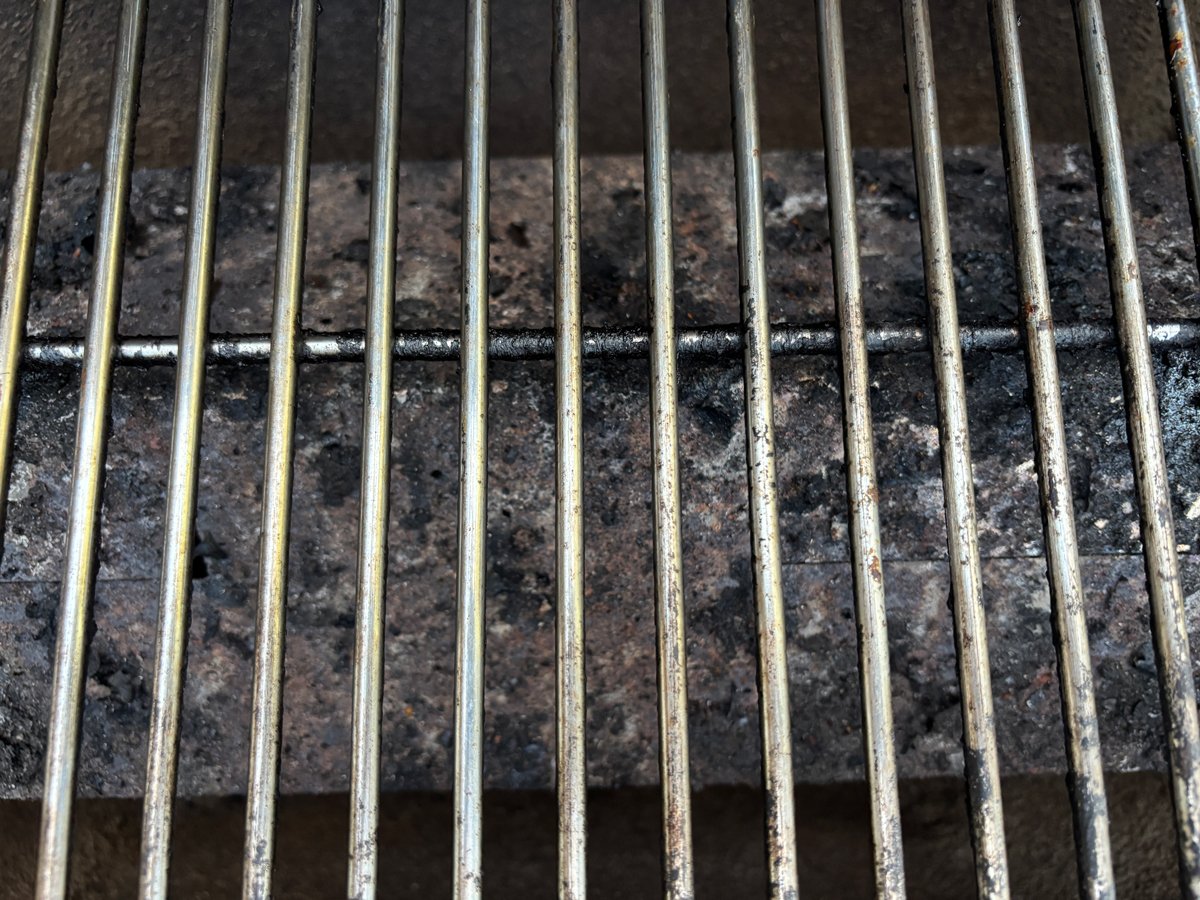 Weber nylon grill brush test