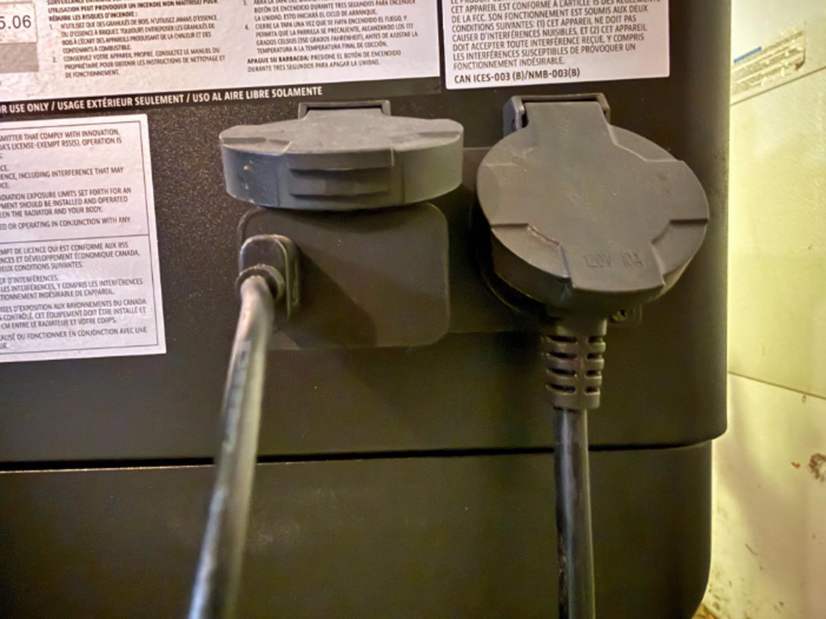 Pit Boss Navigator AC inputs