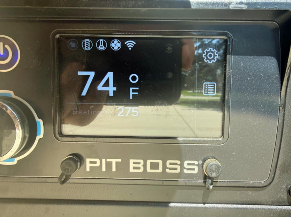 Pit Boss Navigator control panel